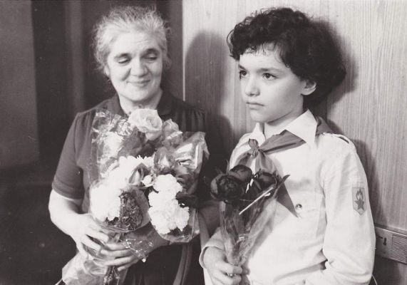 Evgeny Kissin and her piano teacher, Anna Kantor in a single frame. 